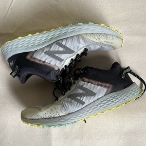 New Balance Women’s Fresh Foam Arishi Trail V1 Trail Running Shoe
